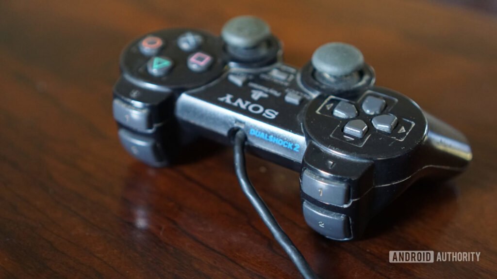 15 years later, the PS2 gets a Minecraft port, and it actually hits 30fps