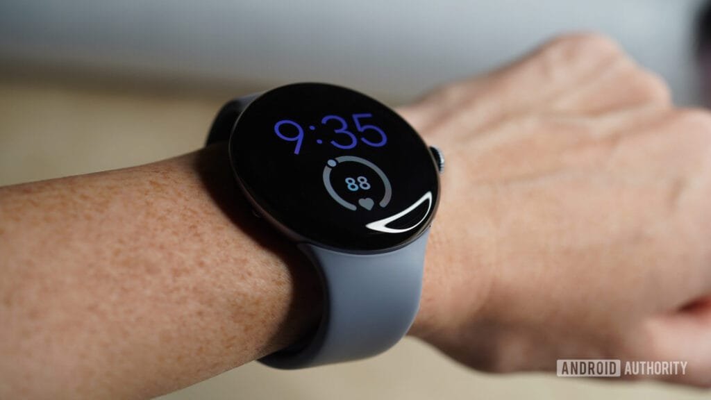 Pixel Watches can now keep your inner circle notified in a crisis