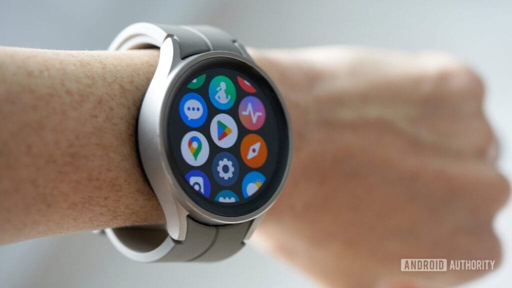 Apps not opening on your Galaxy Watch? You're not alone