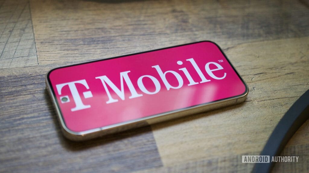 New report gives T-Mobile the throne for the best carrier in the US