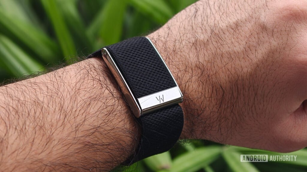This WHOOP user tracked which coworkers stress him out most